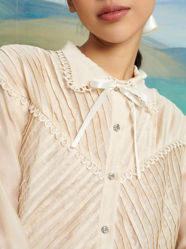 <b>DREAM</b> Pony Pleat Blouse