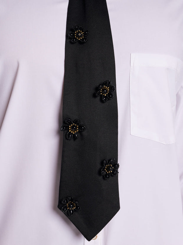 Dew Flower Trim Tie